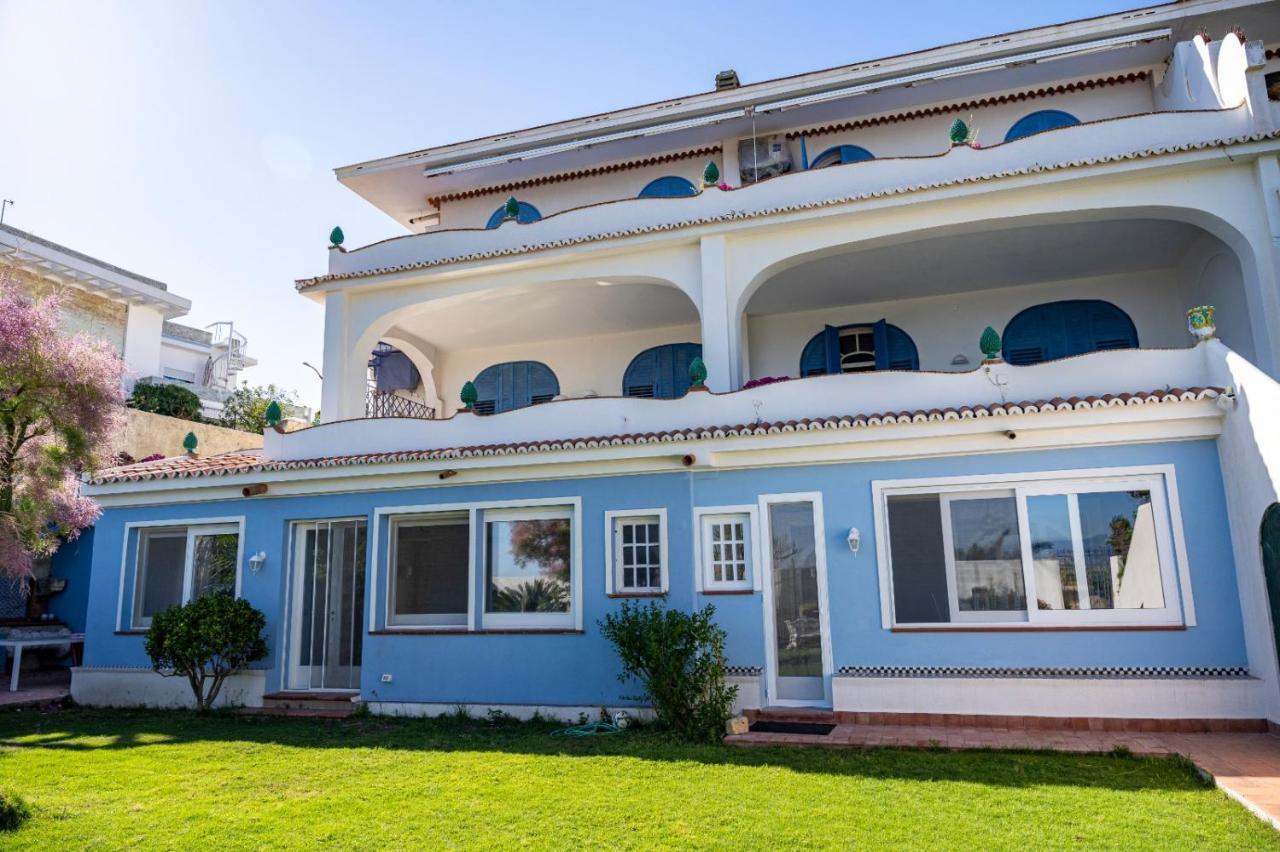 Casa Azzurra Apartment Messina Exterior foto
